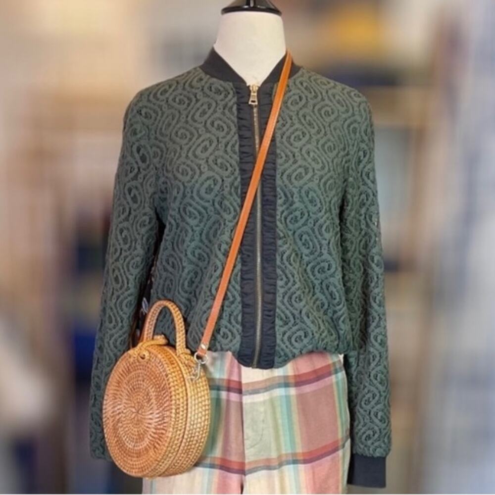 ELLEN TRACY ~ Khaki Green Lace over Black Zipper-Front Jacket ~ Size S